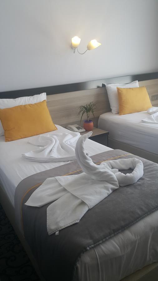 Elisa Hotel Ayvalı Esterno foto